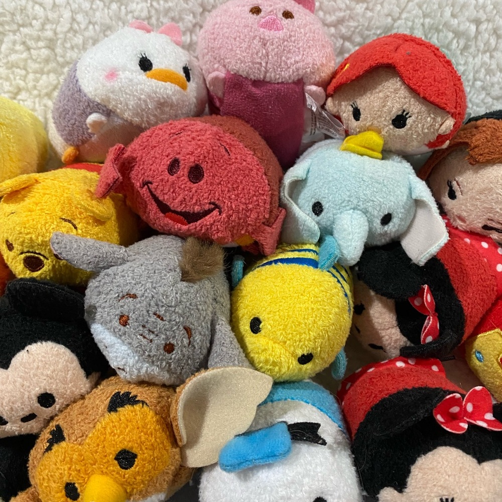 Disney Tsum Tsum Stuffed Animals Multicolor Collection - Picture 3 of 7